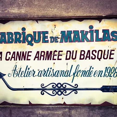 فندق مبيت وإفطار Break Miradour بايون